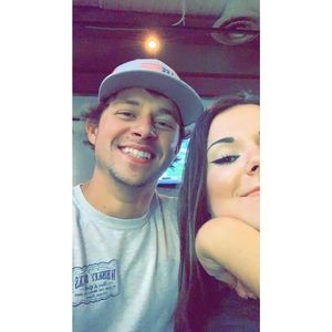 Meet your Posher, Max